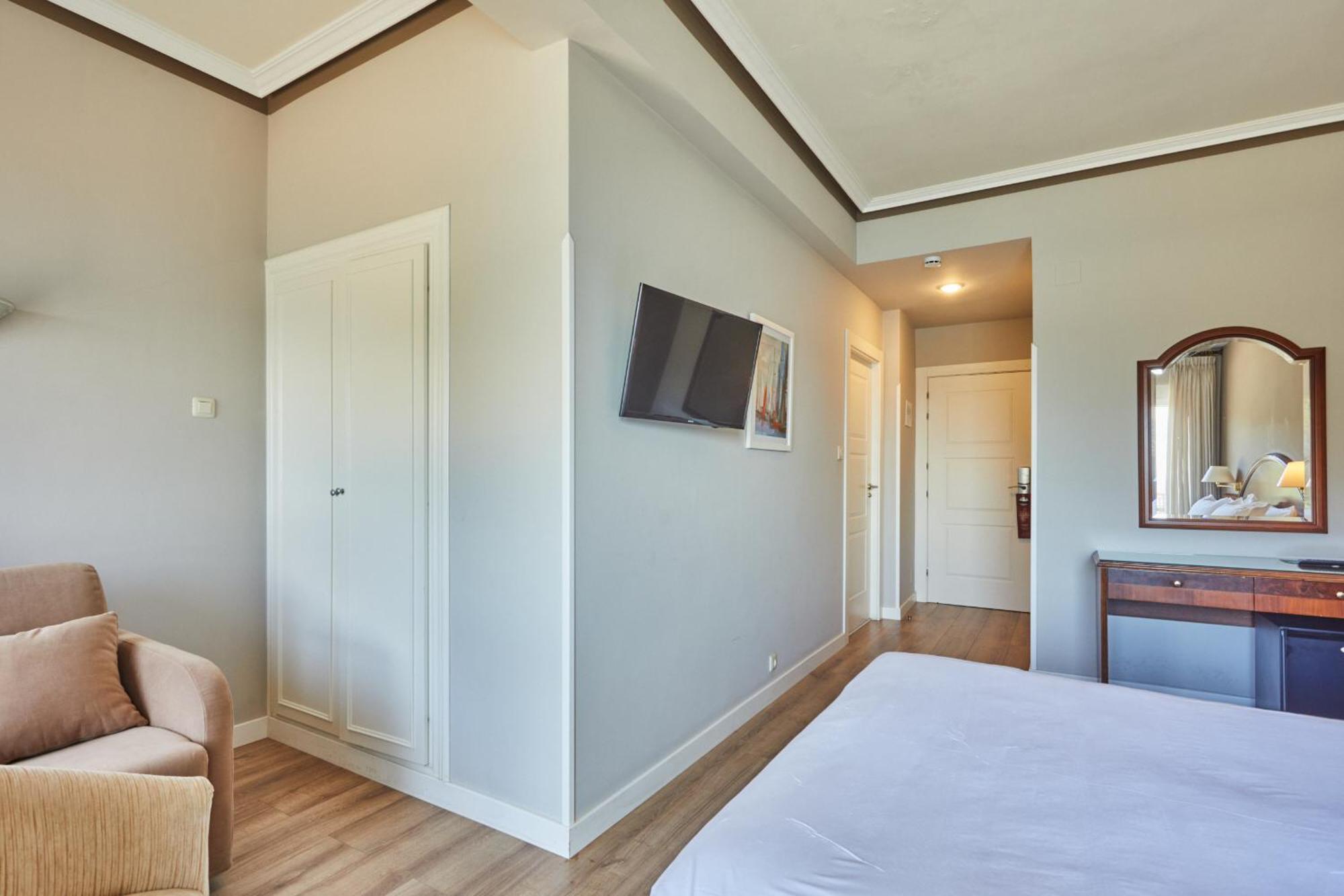 Hotel Silken Gran Del Sella 4*