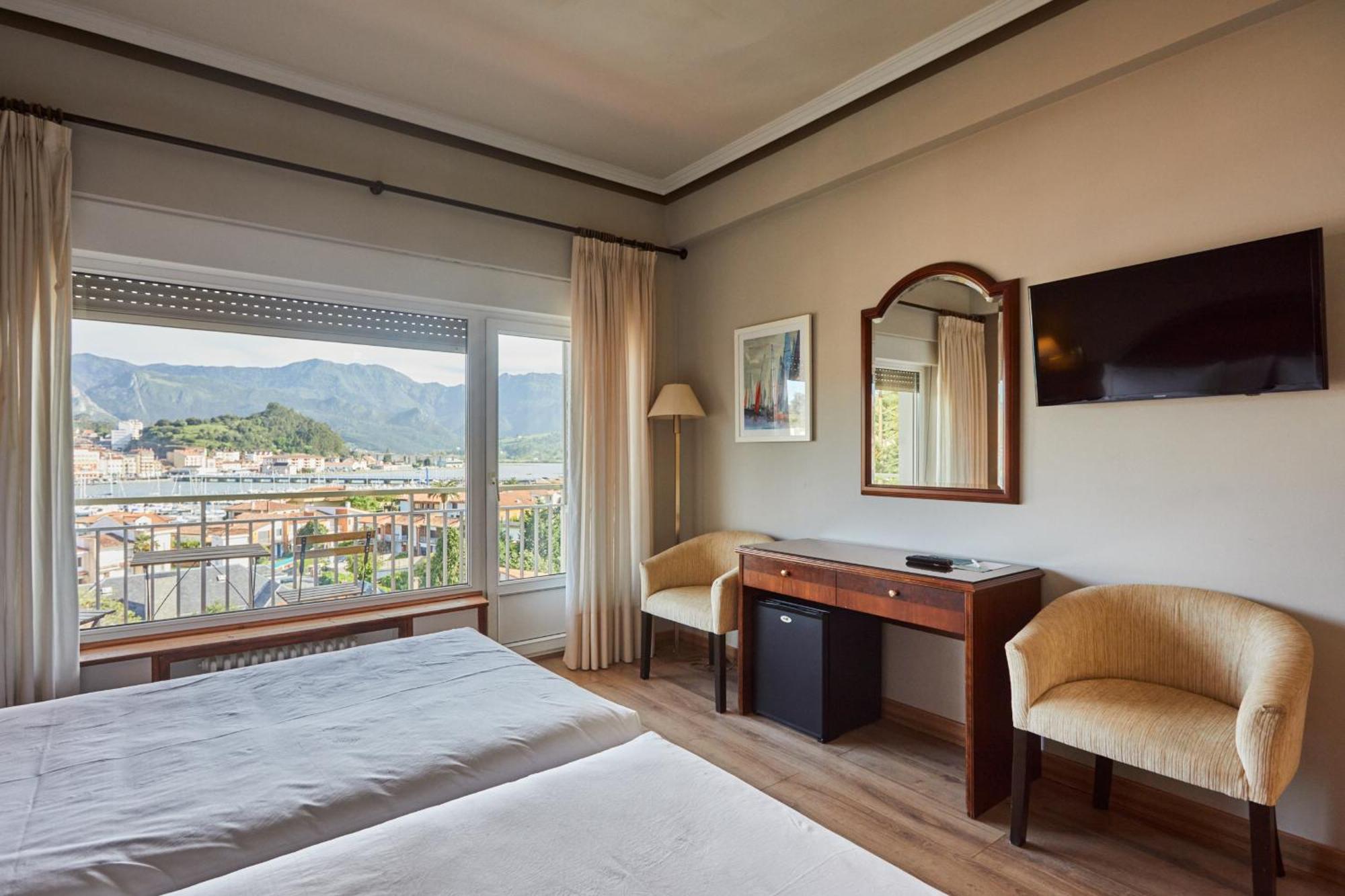 Hotel Silken Gran Del Sella 4*