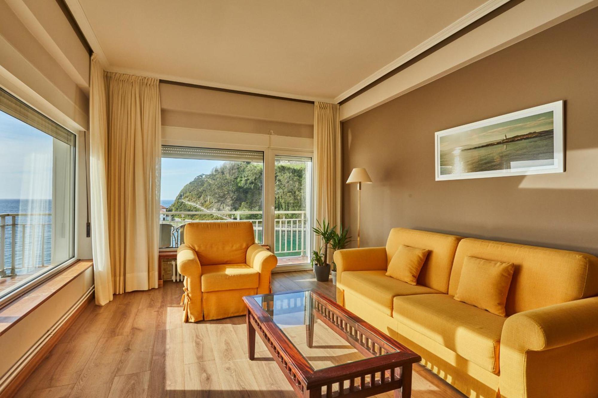 Hotel Silken Gran Del Sella 4*