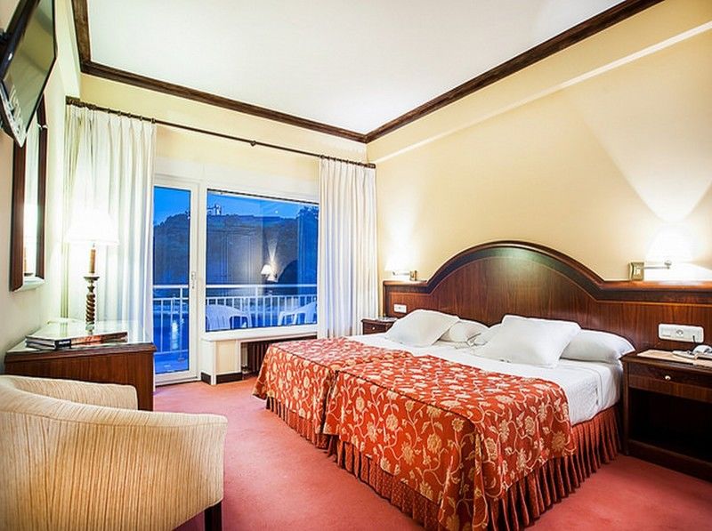 Hotel Silken Gran Del Sella 4*